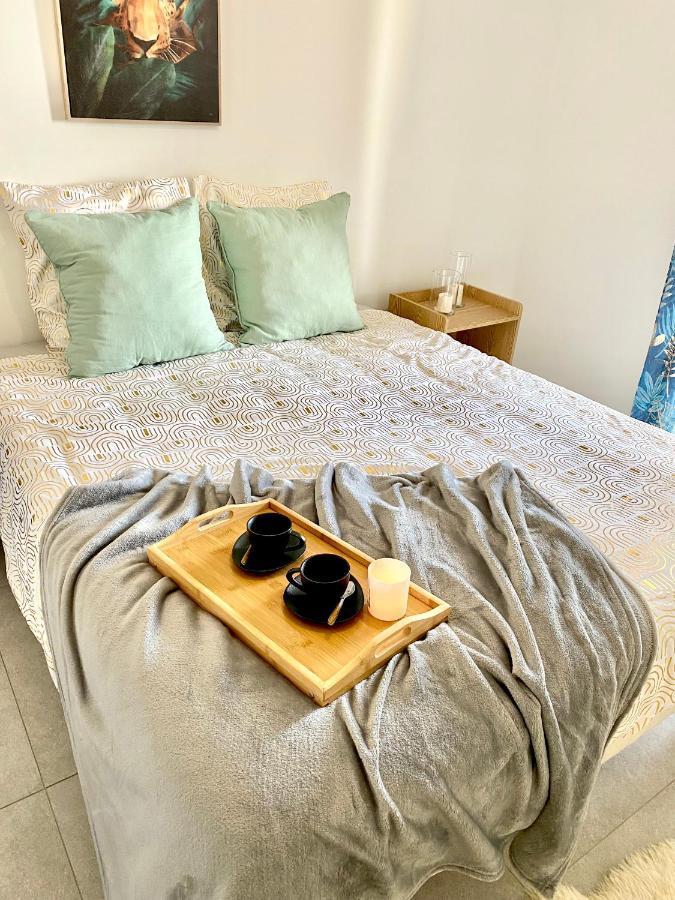 Ferienwohnung Luxurious Flat At 5 Min By Walk To Monaco, Free Parking And Sea View Beausoleil Exterior foto