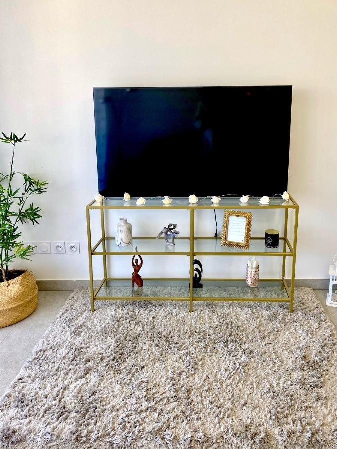 Ferienwohnung Luxurious Flat At 5 Min By Walk To Monaco, Free Parking And Sea View Beausoleil Exterior foto